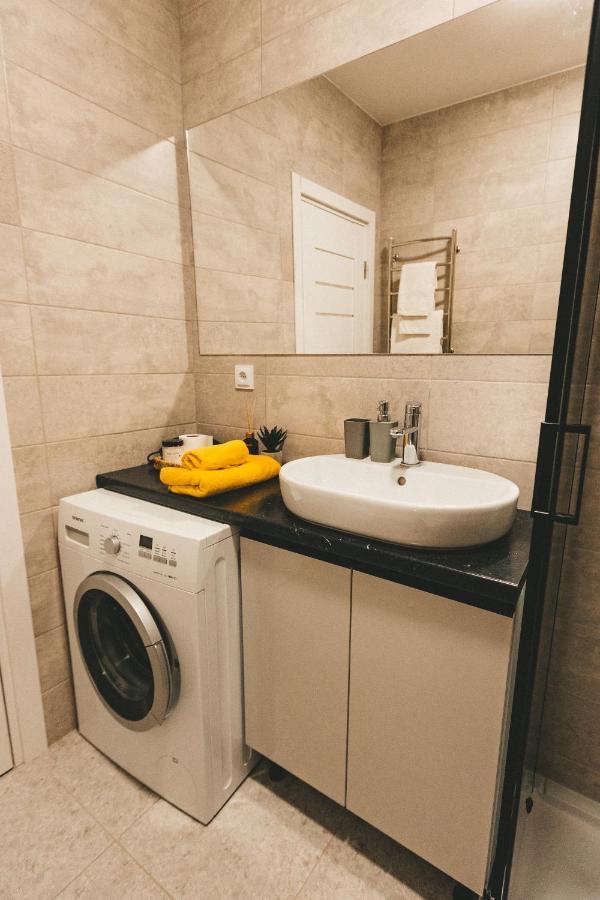 Bavovna Нова Комфортна 2-Кімн. Квартира В Жк Енергія テルノーピリ エクステリア 写真